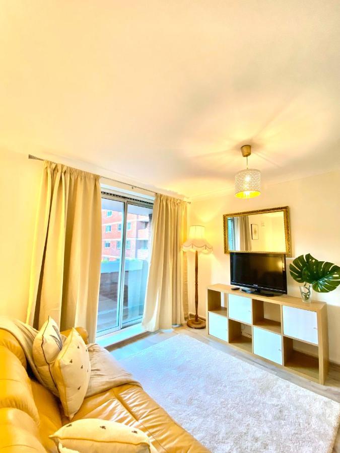 Appartamento Apt- Balcony-kensington- 24 7 Security Londra