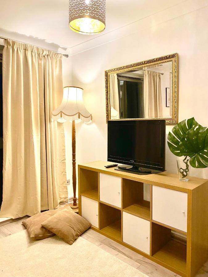 Appartamento Apt- Balcony-kensington- 24 7 Security